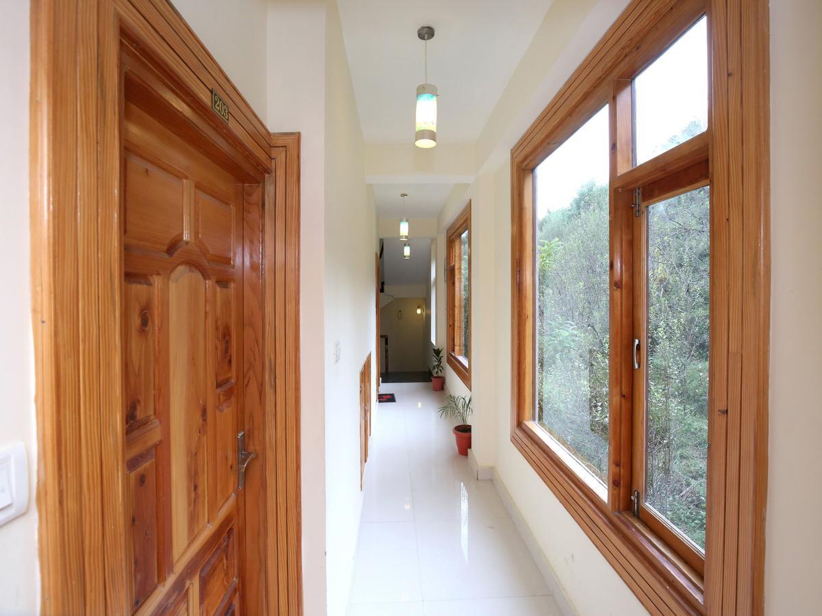 Oyo 10116 Hotel Rhythm Retreat Manāli Екстериор снимка