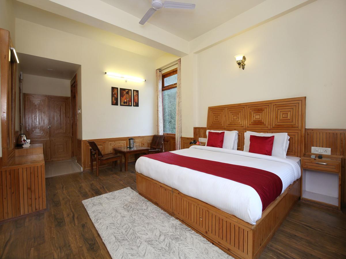 Oyo 10116 Hotel Rhythm Retreat Manāli Екстериор снимка